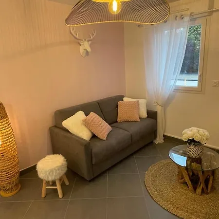 Studio Calme Et Cosy Saint-Julien-les-Villas Exterior foto